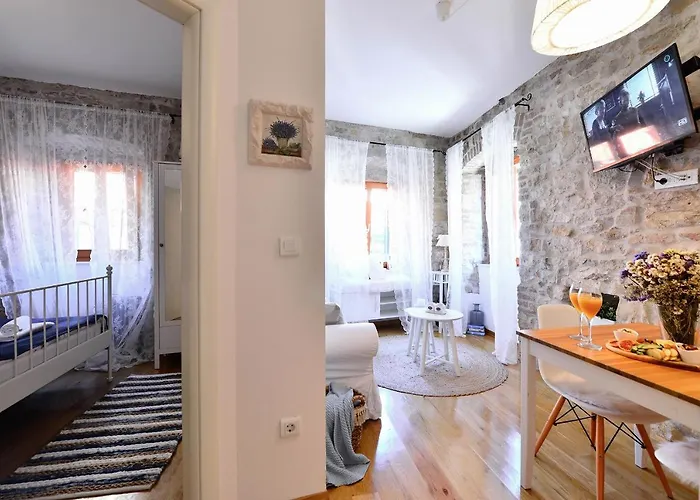 Toma Apartament Split